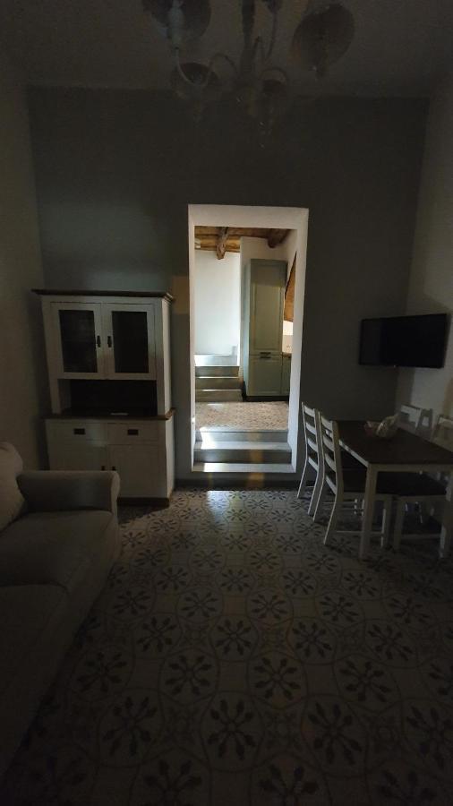Ferienwohnung Civico Otto7 Villasimius Exterior foto
